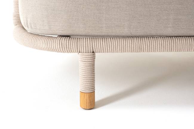 "Верона" диван 3-местный плетеный из роупа, каркас алюминий белый муар, роуп бежевый круглый, ткань бежевая 052