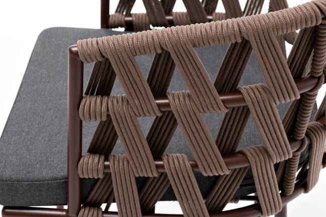 "Диего" стул плетеный из роупа, каркас из стали коричневый (RAL8016) муар, роуп коричневый круглый, ткань серая "Диего" стул плетеный из роупа, каркас из стали коричневый (RAL8016) муар, роуп коричневый круглый, ткань серая